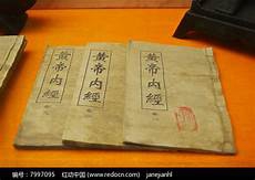 娇韵诗平衡清洁乳这款平衡清洁乳就以纯植物萃取为主要配方捕获了众多